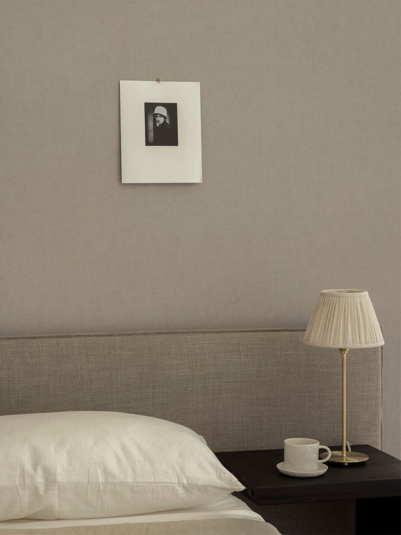 Line table 35 Gold - Watt & Veke 1 Line table 35 Gold - Watt & Veke